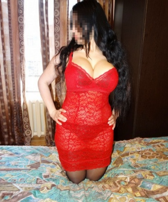 Стройная, горячая и страстная брюнетка готова исполнить все твои фантазии. Приглашаю в гости для незабываемого отдыха и наслаждения. Фото на 100% мои. Твое удовольствие в моих нежных руках. Жду звонка! 2795, 32 года