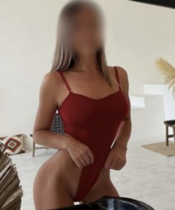 Нежная и страстная девушка умеет удовлетворить даже самые сокровенные желания. Приглашаю к себе для незабываемых моментов наедине. Только для истинных ценителей! 9048, 30 лет